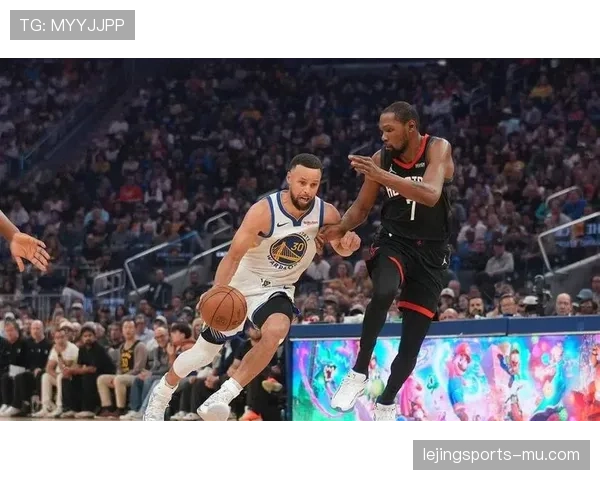 库里挡拆拉开空间提升三分效率明显领先杜兰特