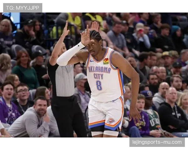 杰伦·威廉姆斯三分活跃显著提升球队外线空间效率